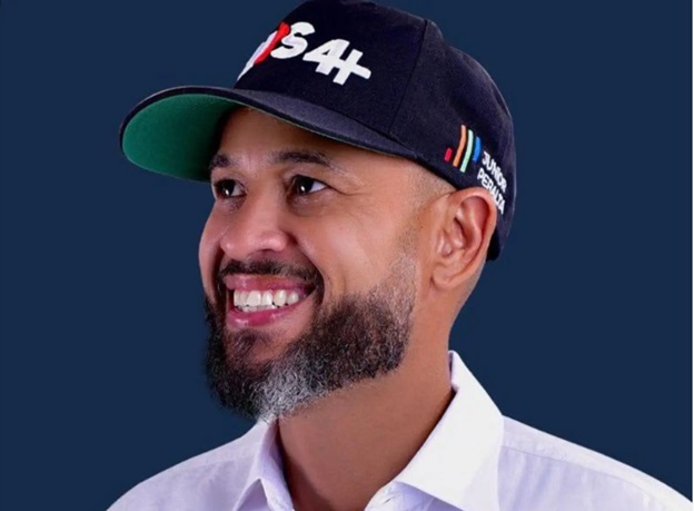 Alcalde de Nagua resulta gravemente herido en accidente de tránsito en Monte Plata