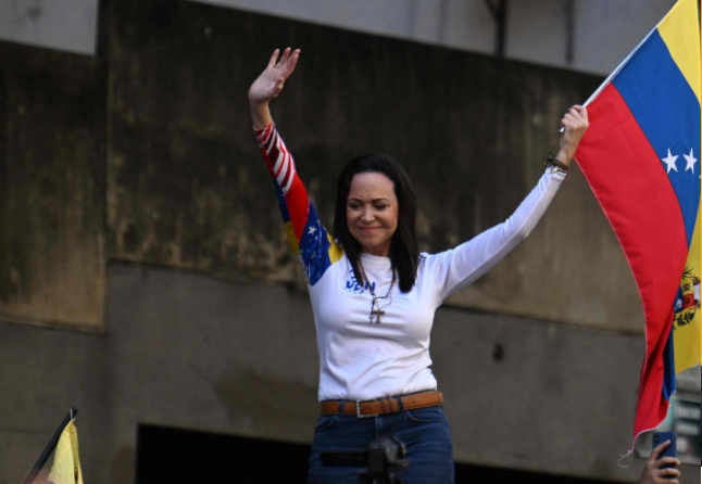 Liberan a Machado; dicen fue obligada a grabar varios videos y que se dirigirá a la nación