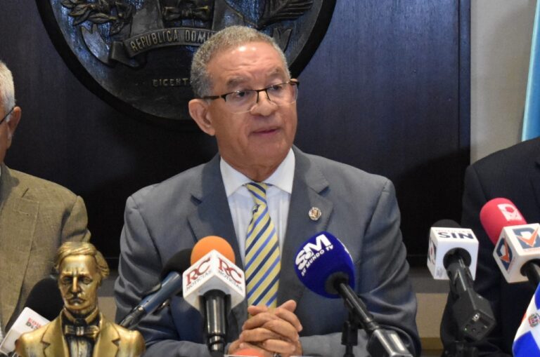 Instituto Duartiano exige acciones contra la corrupción y la inmigración ilegal