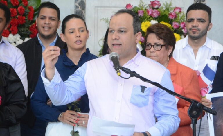 Juventud del PLD revela solo el 35% de los jóvenes entre 18 y 24 años acceden a los estudios universitarios