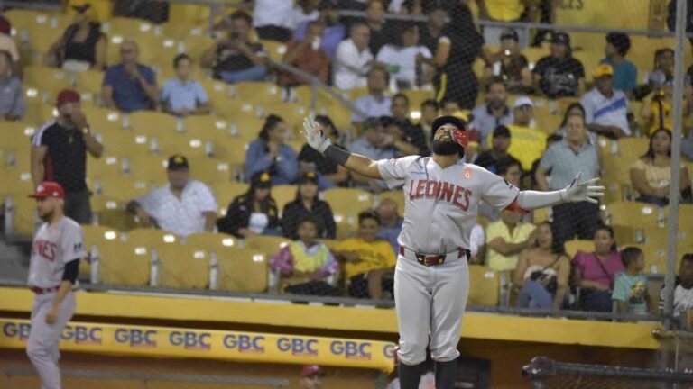 Leones del Escogido vencen a las Águilas Cibaeñas en el «Valle de la Muerte»