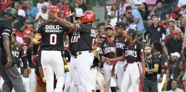 Con blanqueada 9-0, Leones propinan séptima derrota en línea a Águilas