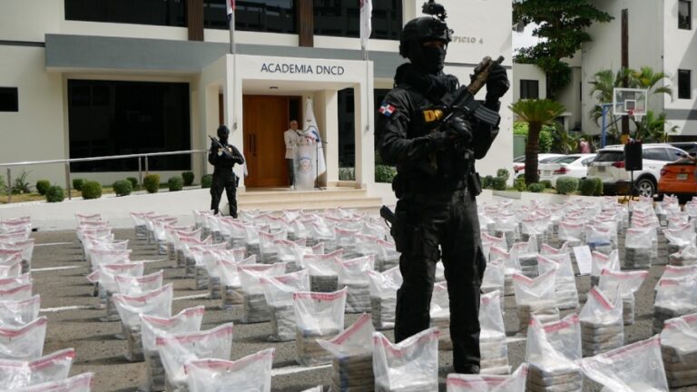 Reportaje- Autoridades dan nuevo giro investigación sobre incautación 9.8 toneladas cocaína