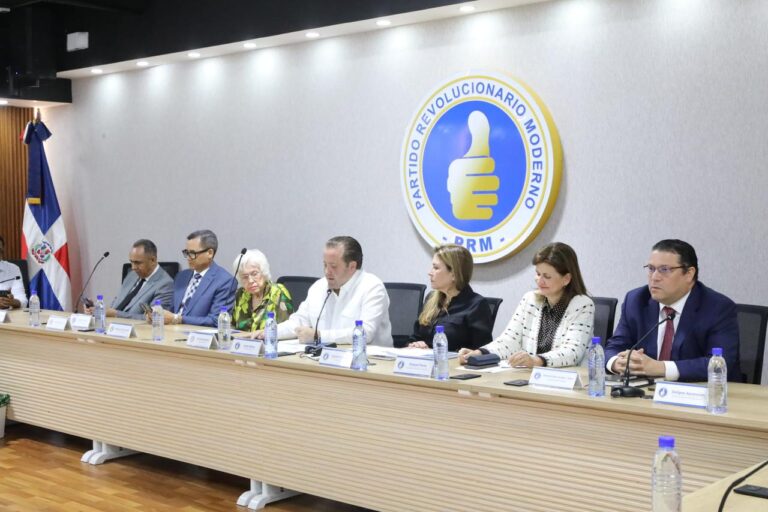 Reportaje- En peor momento del gobierno alto mando del PRM analiza panorama y traza ruta de cara al 2028