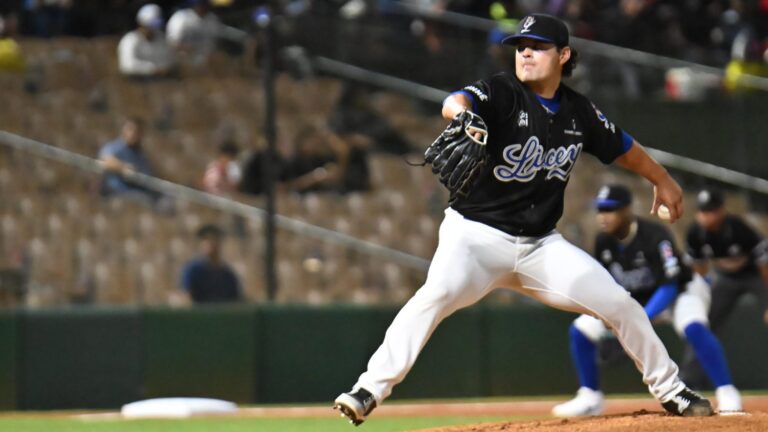 Tellache y Leyba guían Licey sobre Estrellas