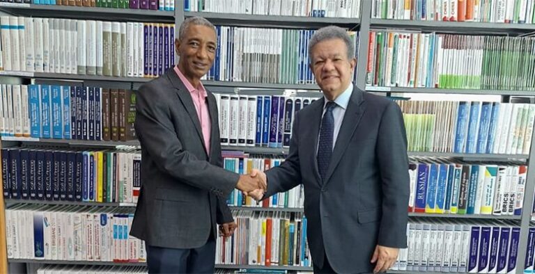 Radhamés Fortuna renuncia del PLD y pasa a la Fuerza del Pueblo