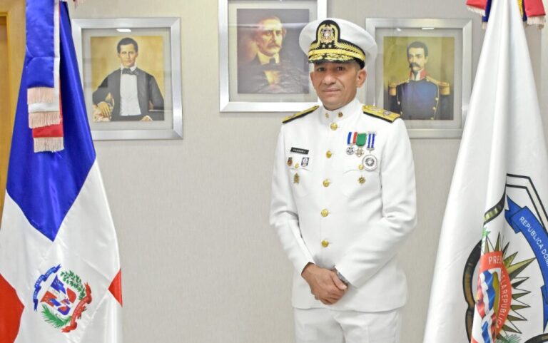 El presidente Abinader nombra a Cabrera Ulloa «zar antidrogas»