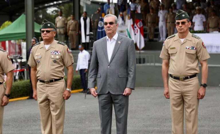 Presidente Abinader indulta a miembros de las Fuerzas Armadas que cumplen sanciones disciplinarias