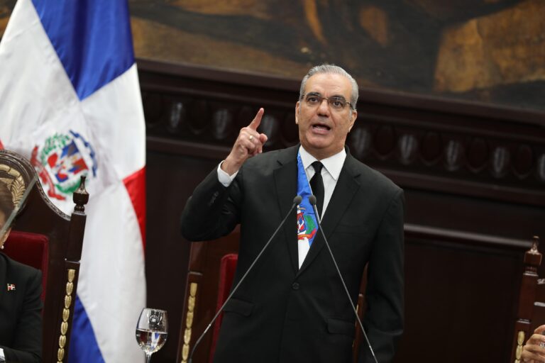 Presidente Abinader presenta impacto de las acciones de protección social de su gestión