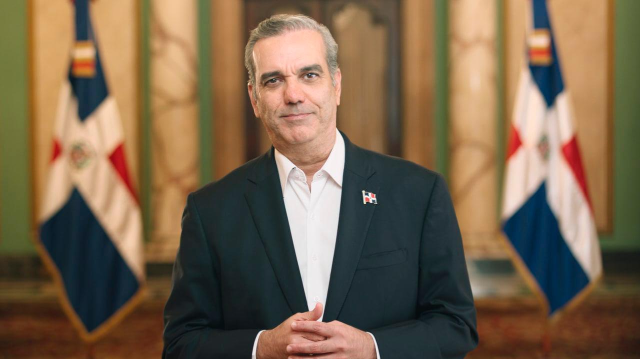 Presidente Abinader asciende varios coroneles del Ejercito a generales