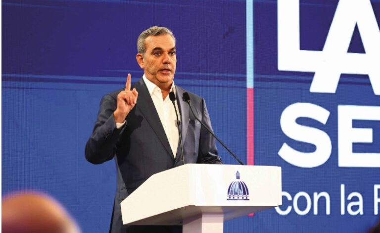 Abinader dice RD está preparada para recibir indocumentados desde Estados Unidos