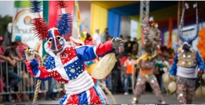Ministerio de Cultura anuncia celebración del Desfile Nacional de Carnaval 2025