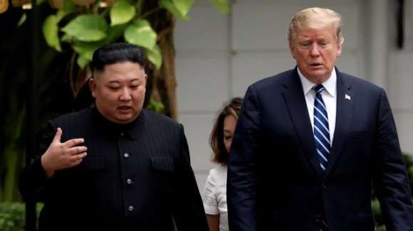 Trump anuncia su intención de tener «relaciones» con Corea del Norte