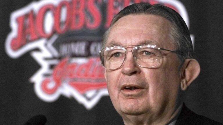 Fallece Lawrence Dolan, el propietario de los Guardians de Cleveland. Tenía 94 años