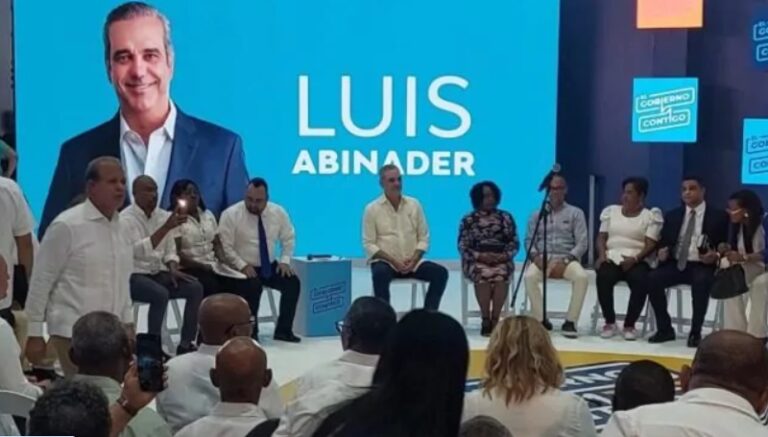 Presidente Abinander pone en ejecución programa El Gobierno Contigo