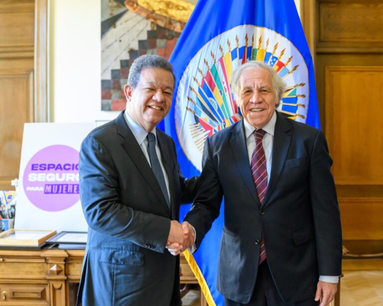 Leonel Fernández viaja a EE.UU. para cumplir una intensa agenda con líderes políticos, académicos y la diáspora dominicana