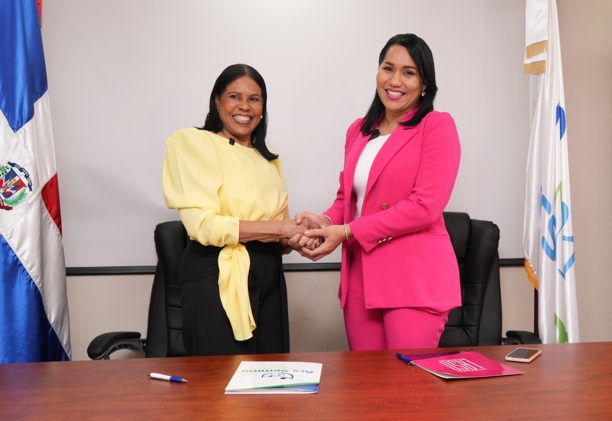 Fundación Lasso y ARS Semma firman acuerdo para promover la donación de sangre y beneficiar a sus afiliados