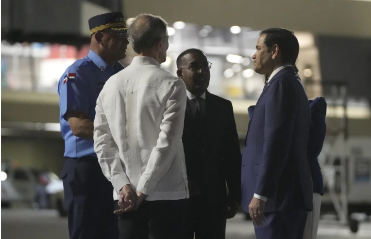 EE.UU. confiscaría avión de Nicolás Maduro retenido en RD durante visita de Marco Rubio