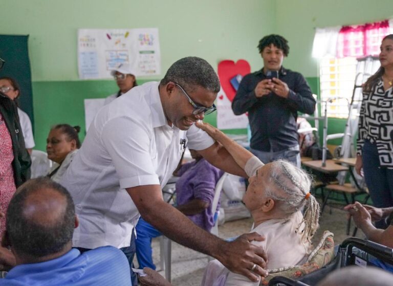 Robert Polanco afirma gobierno de Abinader combate la pobreza extrema aplicando políticas públicas con justicia social