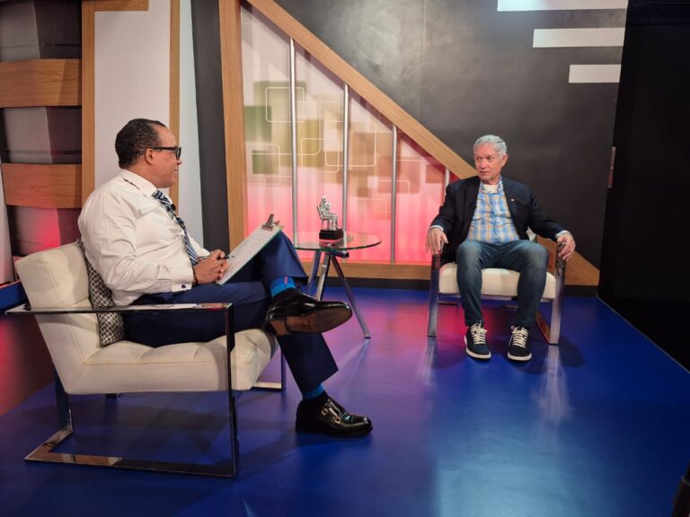 Video- Comisionado de Béisbol del Caribe explica por qué jugadores establecidos en MLB no juegan Serie del Caribe