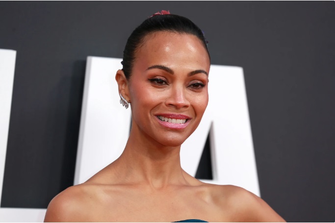 Zoe Saldaña gana premio en los Critics Choice Awards como mejor actriz de reparto