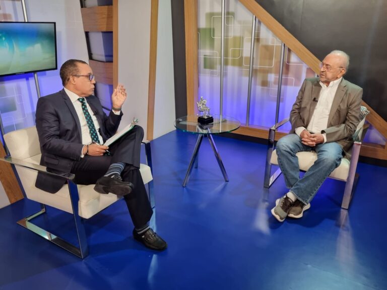 “La economía RD tiene hoy un gran dilema;  Critica baja inversión pública y la fusiones de Ministerios” dice Guillermo Caram