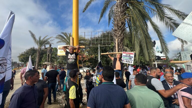 Transportistas de la zona sur de Santiago llaman a movilización este martes