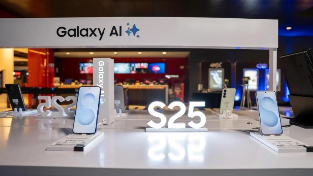 Claro y Samsung lanzan la Serie Galaxy S25 con la mejor red móvil del país