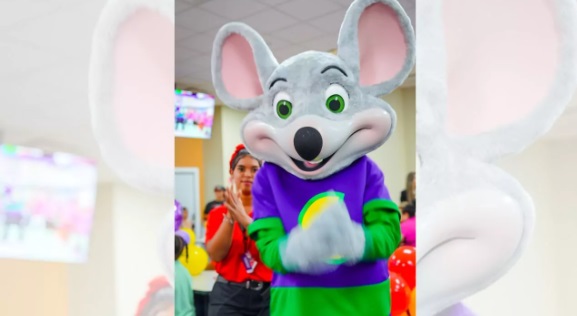 Chuck E. Cheese llega a RD y celebra su gran apertura