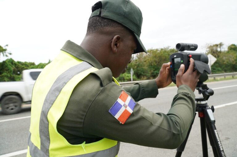 DIGESETT activa nuevos radares digitales para control de velocidad en las principales vías