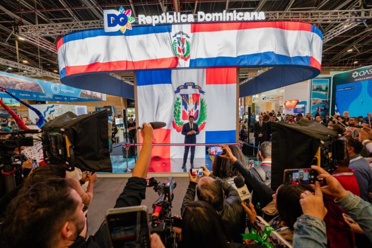 RD logra importantes acuerdos en la feria ANATO, en Colombia