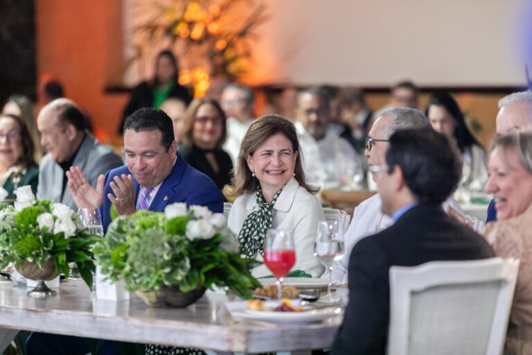 Raquel Peña destaca el papel clave de las mujeres en el crecimiento económico y social de República Dominicana