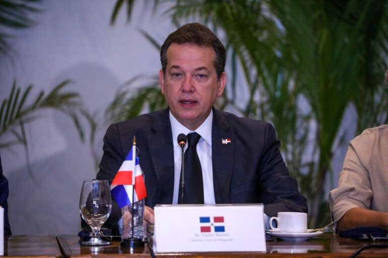 Ministerio de Industria y Comercio valora levantamiento de restricción a Central Romana por parte de CBP