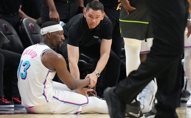 Los Heat caen ante Minnesota en un polémico final