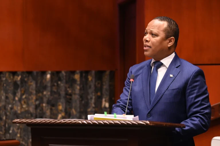 Reportaje- Accidentes de tránsito y toponamientos en grandes ciudades están fuera de control de las autoridades