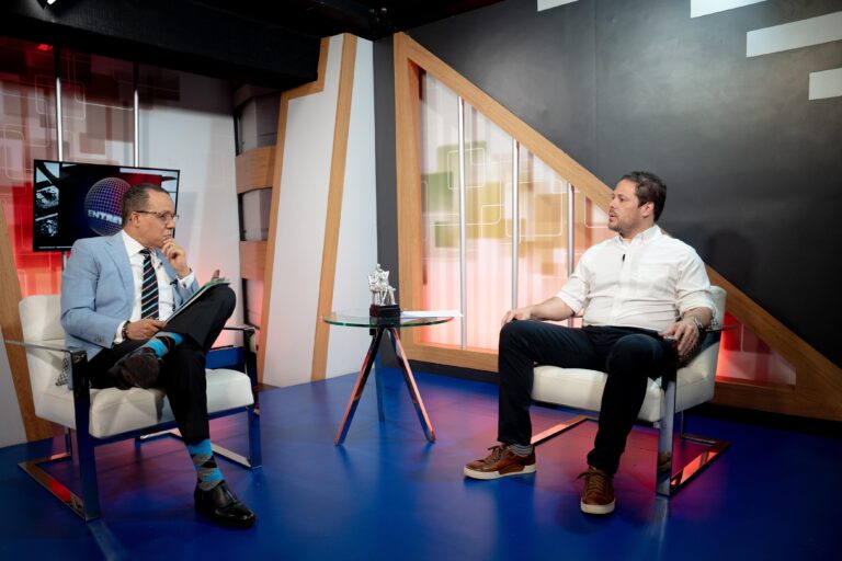 Video- Carlos Bonilla promete culminación Ciudad Sanitaria Luis Eduardo Aybar para el mes de agosto de este año