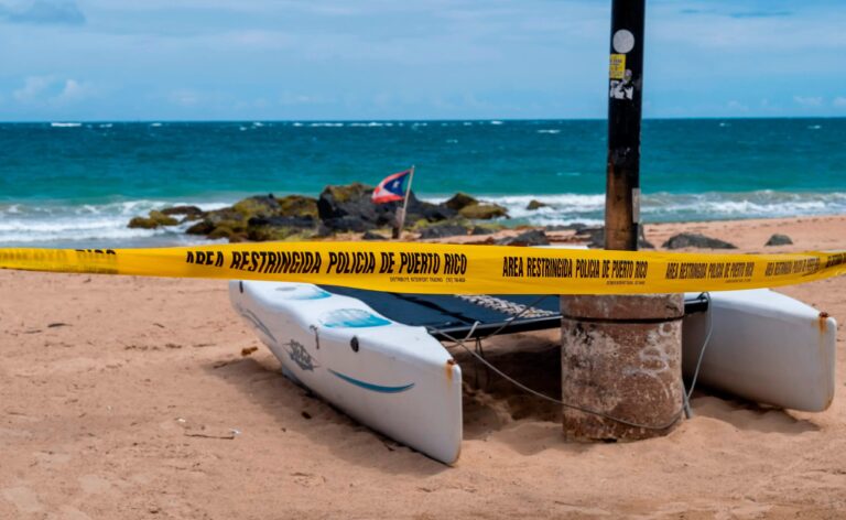 Turista estadounidense fallece ahogado en playa de Puerto Rico
