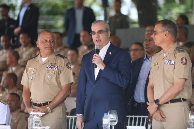 Reportaje- Gobierno eleva el tono y endurece medidas contra masiva inmigración irregular haitianos en el país