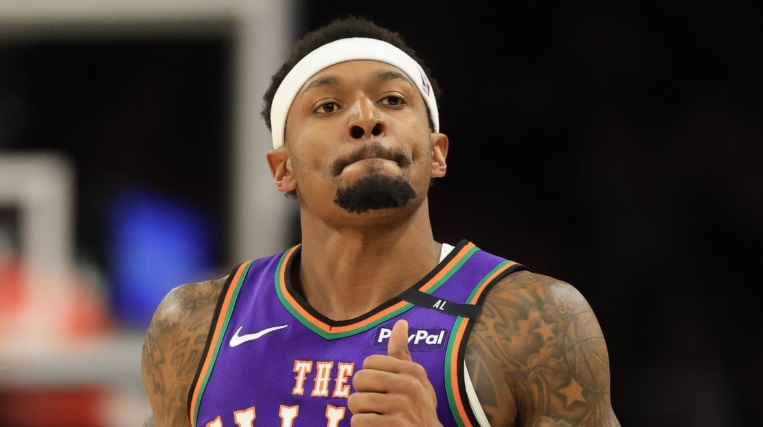 Bradley Beal toca fondo con los Suns de Phoenix