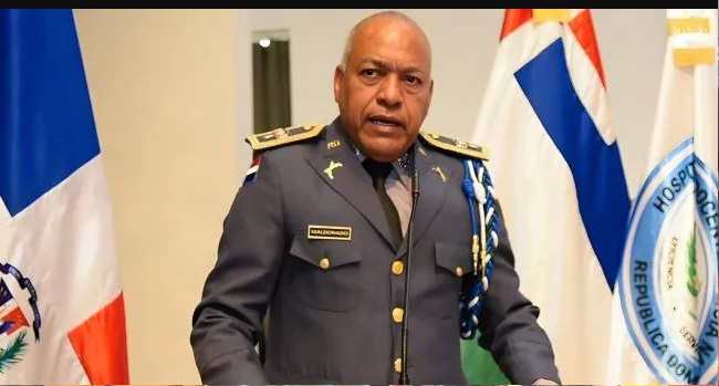 Coronel médico José Maldonado entre los fallecidos tras colapso en discoteca Jet Set