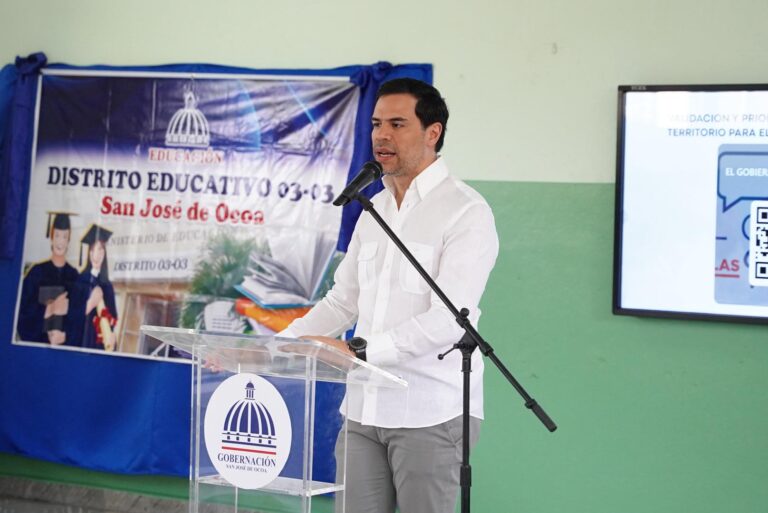 Roberto Ángel Salcedo evalúa avances educativos en “El Gobierno en las Provincias”