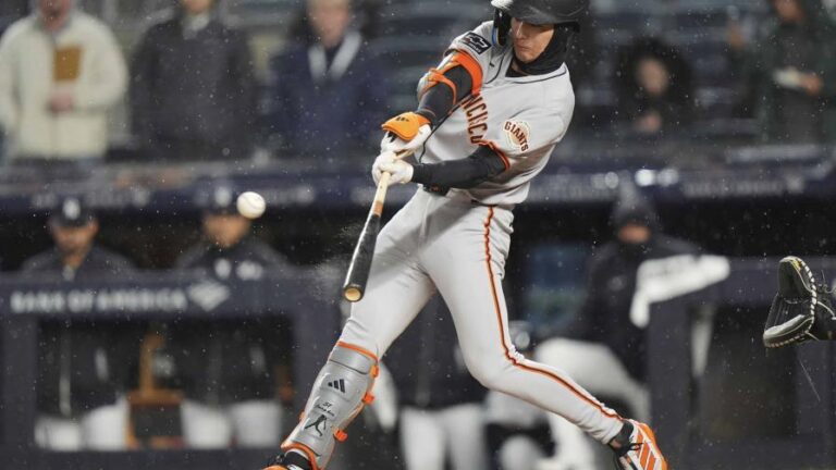 Lee y Wade destacan con grandes batazos en triunfo de Gigantes, 9-1 sobre Yankees