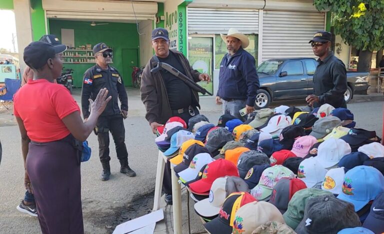 Desalojan comerciantes haitianos de espacios públicos en Dajabón