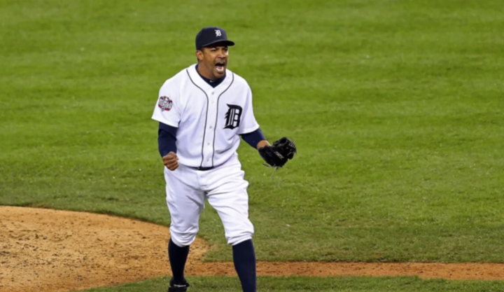 Exgrandes Ligas Octavio Dotel fallece en ambulancia, tras ser rescatado con vida en discoteca Jet Set