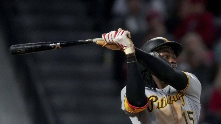 Oneil Cruz conecta jonrón de 463 pies, Piratas doblegan a los Angelinos
