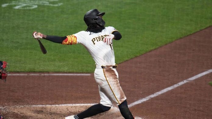 Oneil Cruz conecta su 1er grand slam