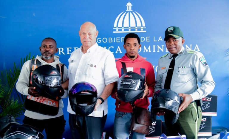 Salud Pública inicia operativo “Semana Santa Segura 2025” con entrega de kits de emergencia