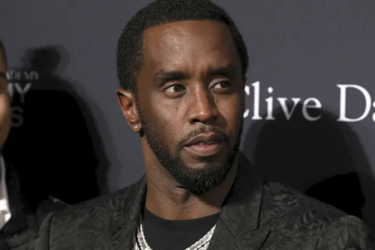Sean «Diddy» Combs enfrenta nuevos cargos por trata de personas un mes antes de su juicio