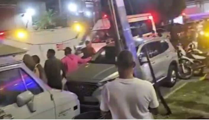 Varias personas fafllecen al desplomarse el techo de la discoteca Jet Set