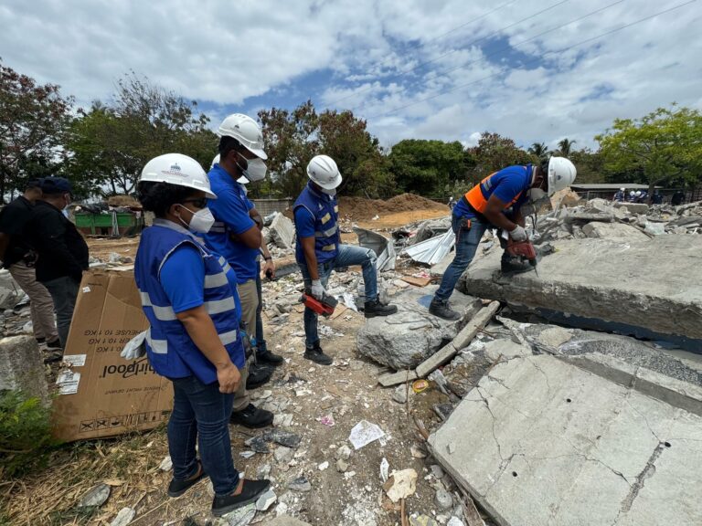 ONESVIE asegura resguarda escombros del Jet Set para análisis forense estructural